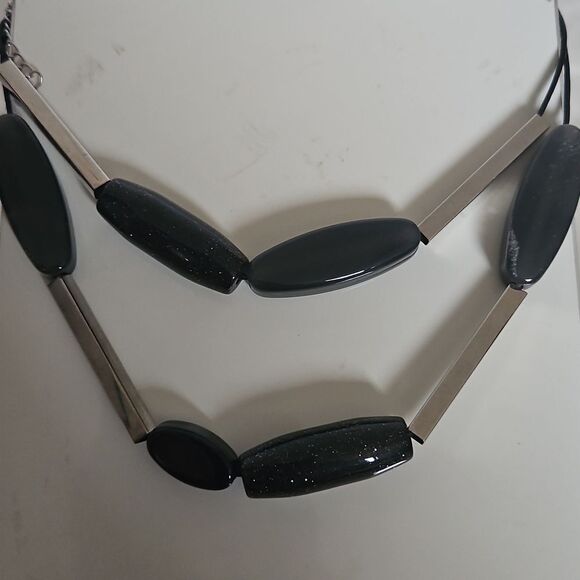 Elegant Black and Silver Layered Choker Necklace - Picture 14 of 16